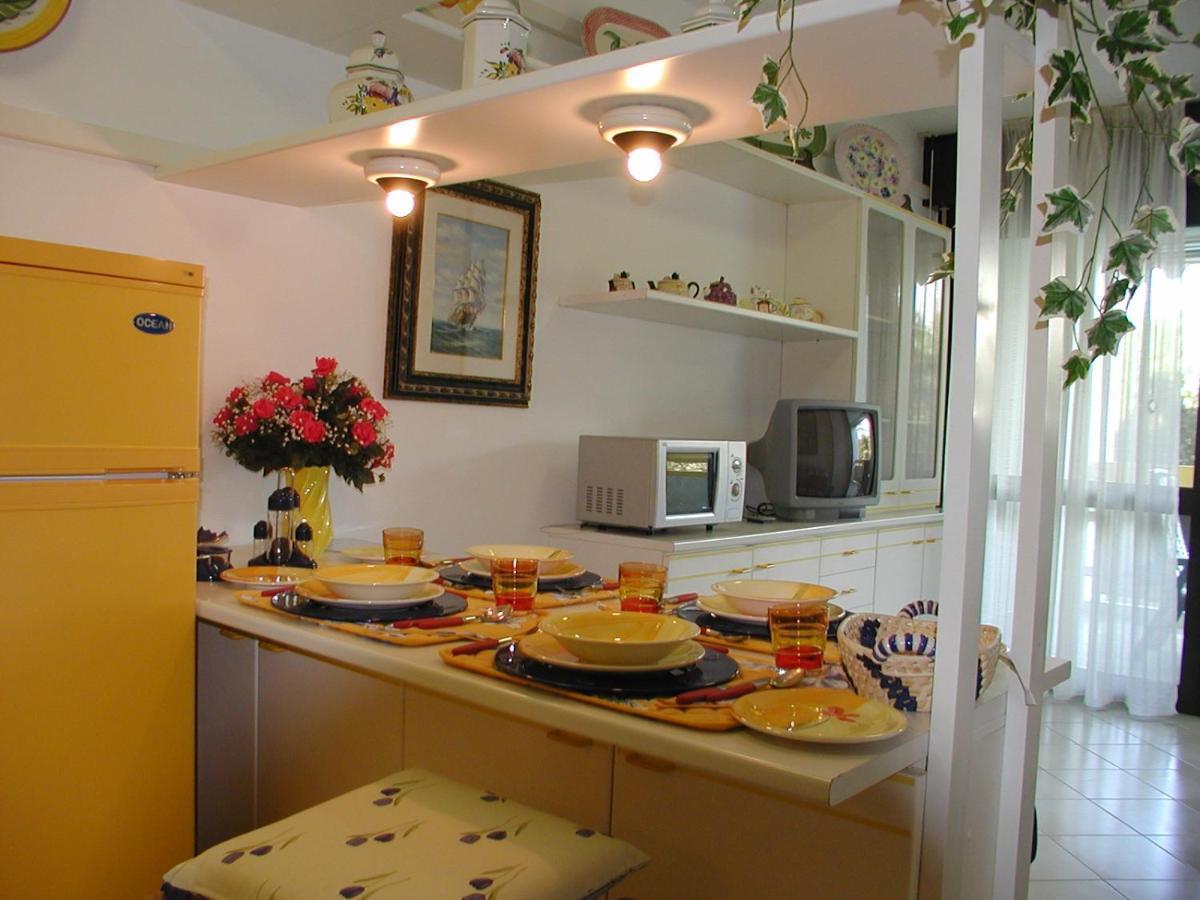 Appartamenti Solarium Bibione Bagian luar foto