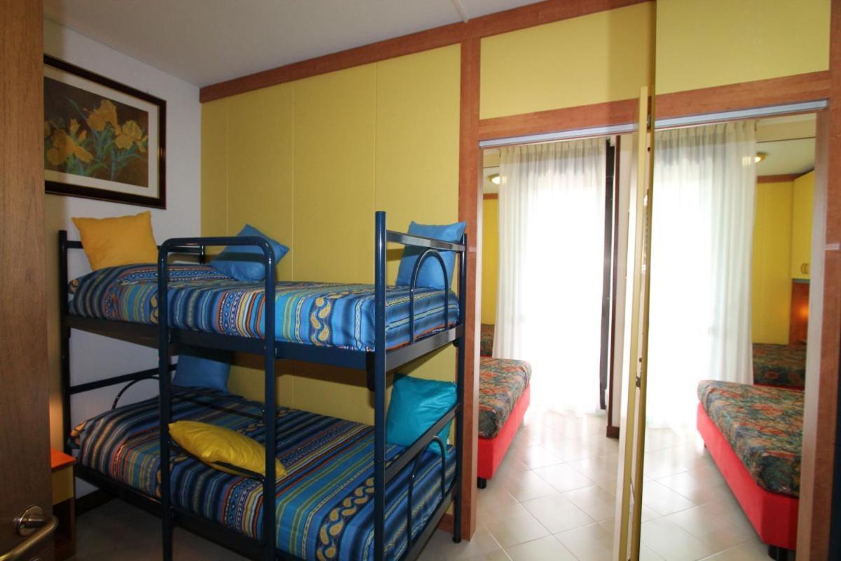 Appartamenti Solarium Bibione Bagian luar foto